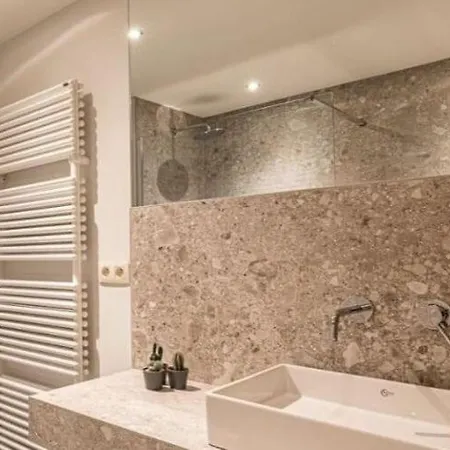 Luxury Holiday With A Pool And Sauna Prázdninový dům