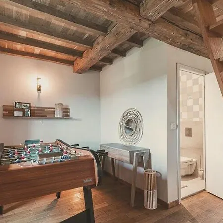 Luxury Holiday With A Pool And Sauna 펜션 *